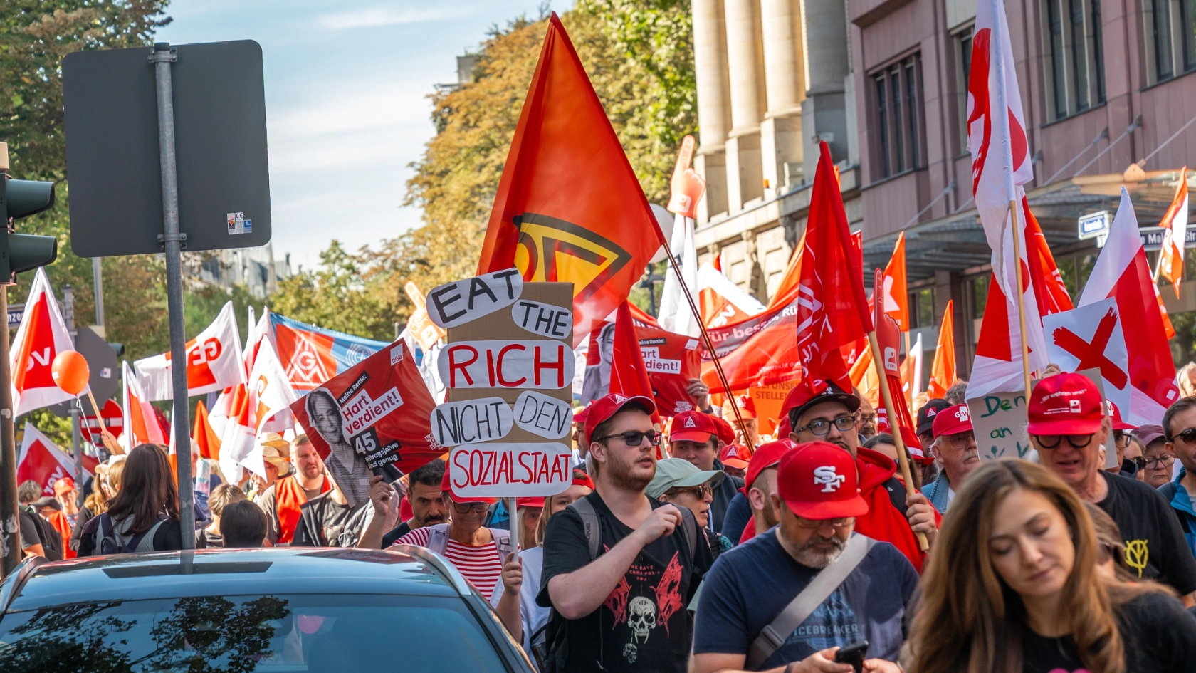 #hartverdient DGB-Aktionstag gegen Sozialabbau in Frankfurt