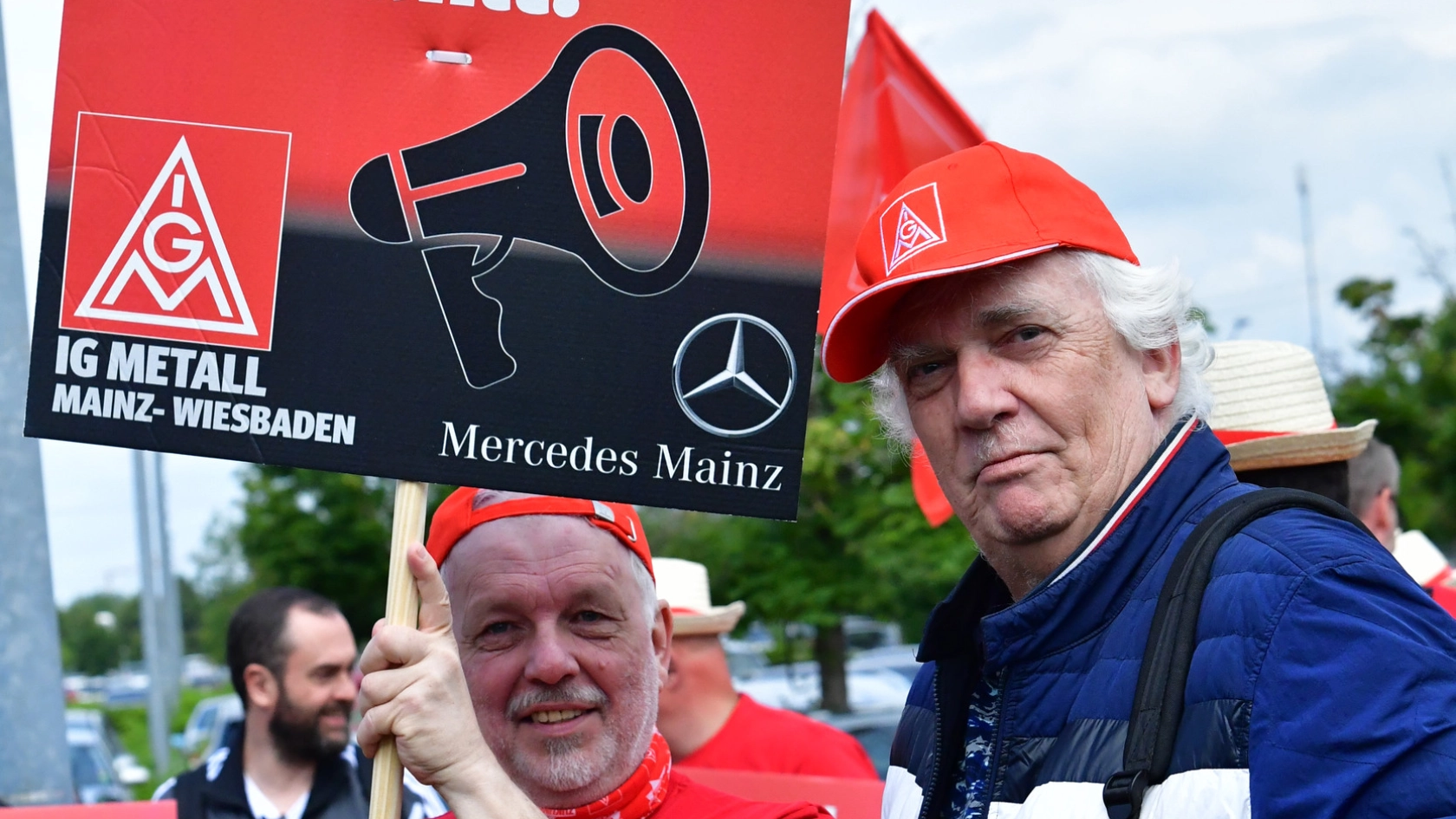 Bundesweiter Aktionstag der Mercedes Benz Niederlassungen