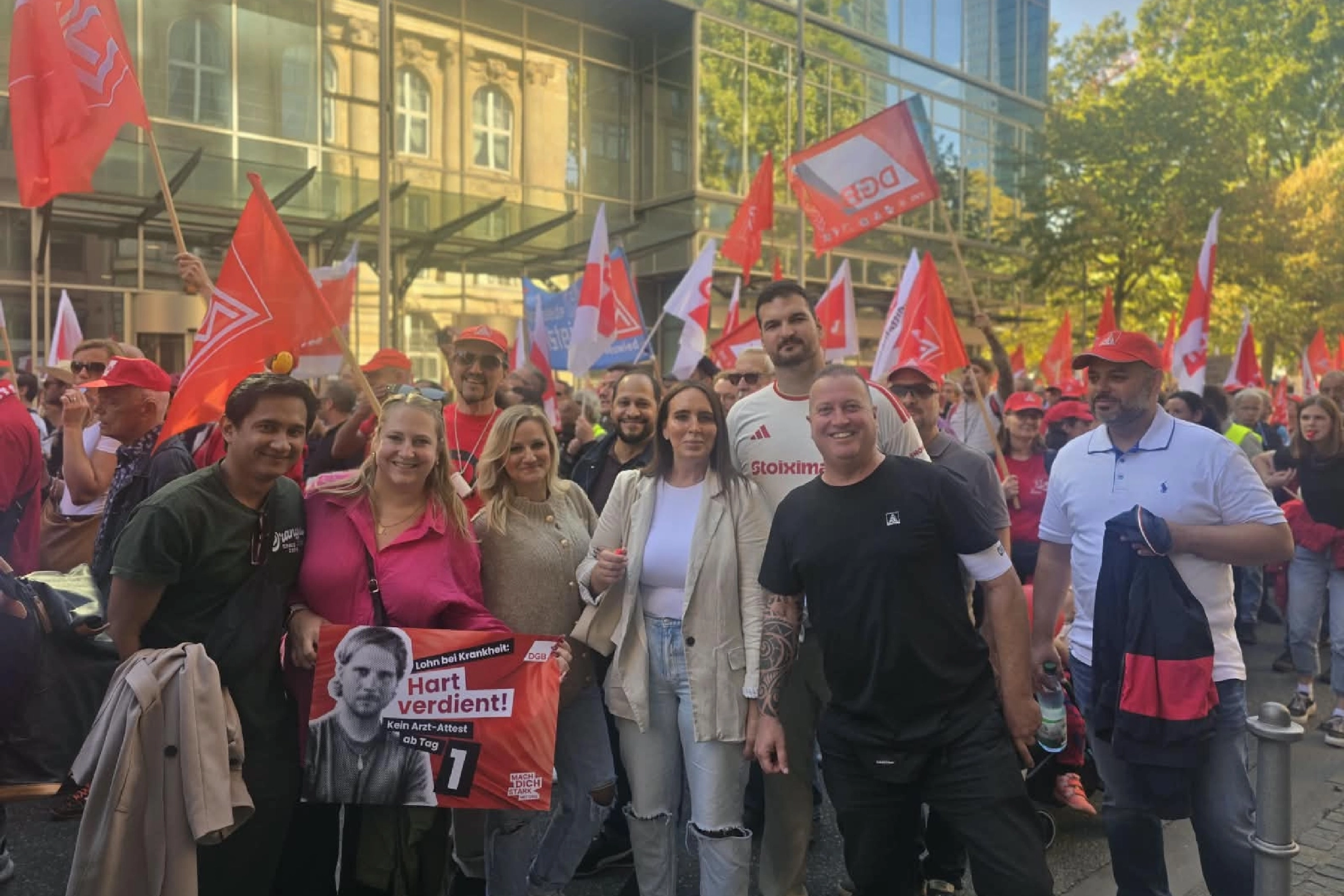 #hartverdient DGB-Aktionstag gegen Sozialabbau in Frankfurt