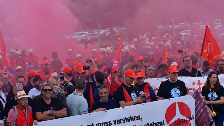 Bundesweiter Aktionstag der Mercedes Benz Niederlassungen