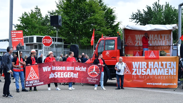 Bundesweiter Aktionstag der Mercedes Benz Niederlassungen
